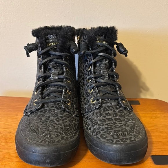 Sperry Crest Vibe Canvas High Top Sneaker - Picture 4 of 9